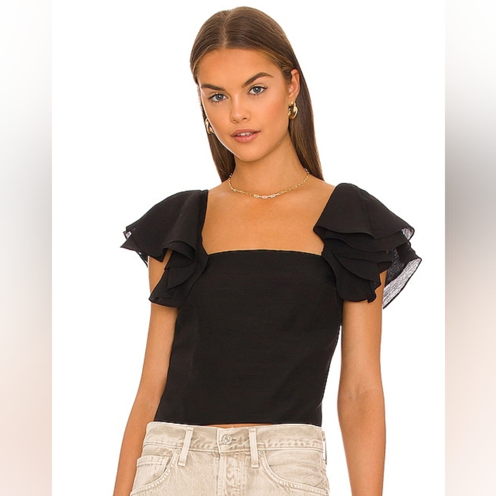VINCE Flutter Sleeve Top 🧯
